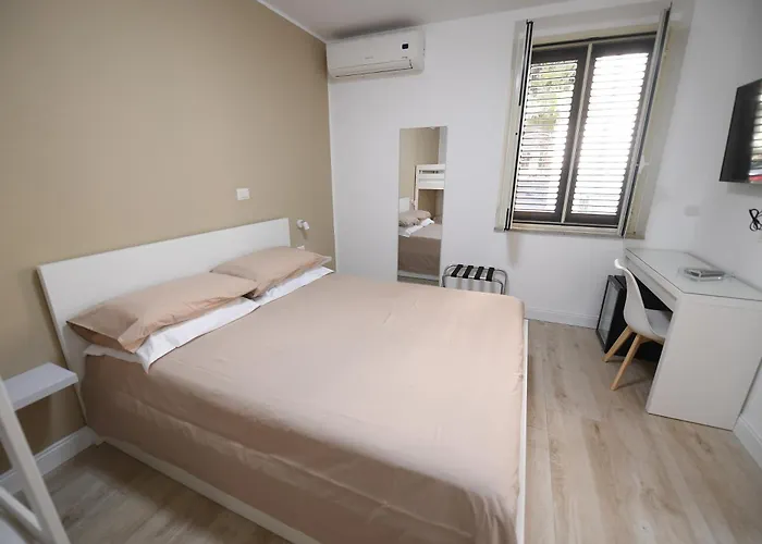 Seafront Guest house Scilla